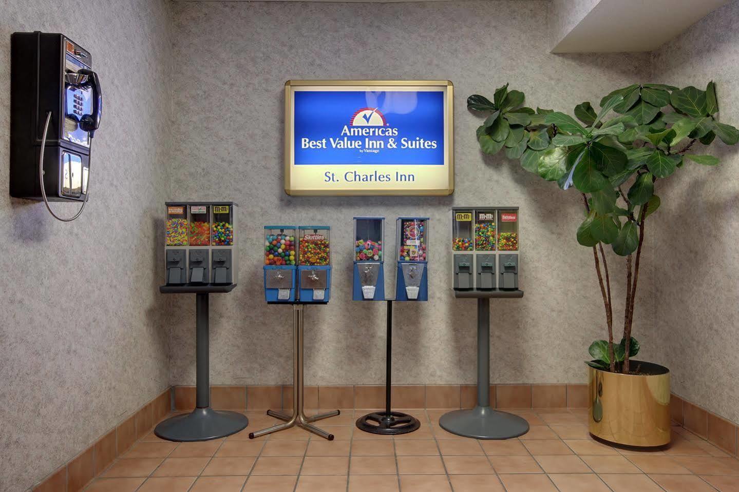 Americas Best Value Inn And Suites Saint Charles Interior foto